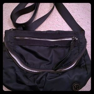 Lululemon All Night Festival Bag
